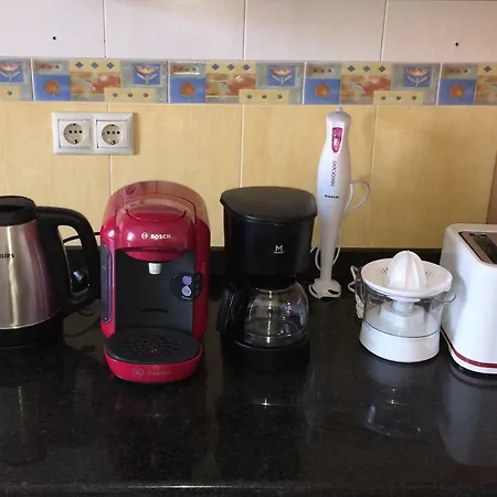 Atico Luadas 칼다스 데 레이스